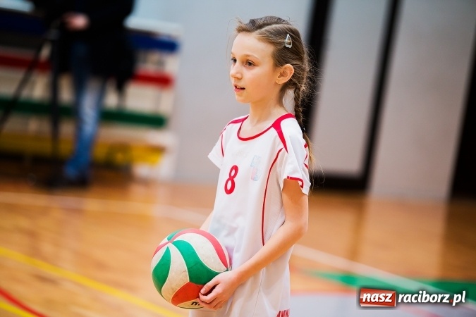 Zdjęcie w galerii na portalu naszraciborz.pl: Turniej dwójek siatkarskich w raciborskim Międzyszkolnym Ośrodku Sportowym wiadomości z regionu