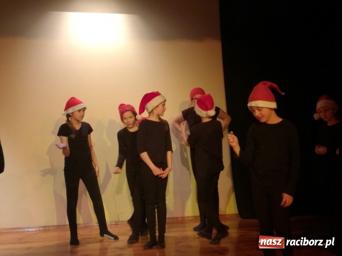 Zdjęcie w galerii na portalu naszraciborz.pl: Ferie z warsztatami teatralnymi w Raciborskim Centrum Kultury wiadomości z regionu