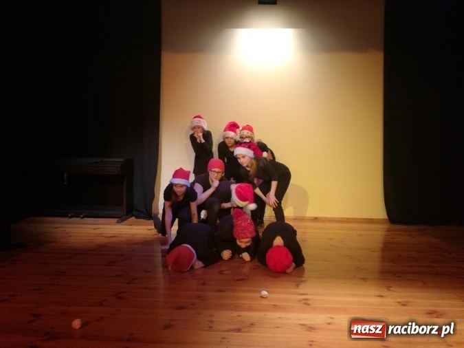 Zdjęcie w galerii na portalu naszraciborz.pl: Ferie z warsztatami teatralnymi w Raciborskim Centrum Kultury wiadomości z regionu