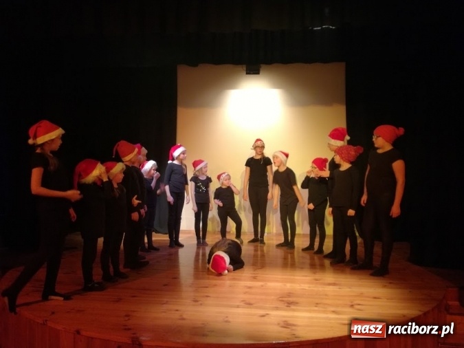 Zdjęcie w galerii na portalu naszraciborz.pl: Ferie z warsztatami teatralnymi w Raciborskim Centrum Kultury wiadomości z regionu