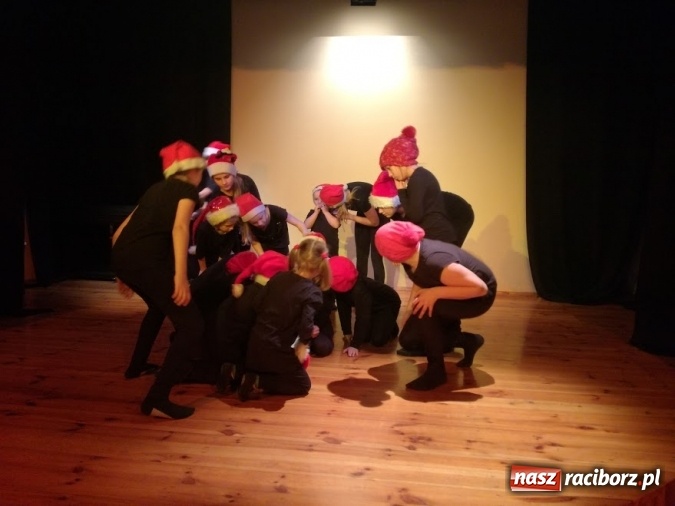 Zdjęcie w galerii na portalu naszraciborz.pl: Ferie z warsztatami teatralnymi w Raciborskim Centrum Kultury wiadomości z regionu