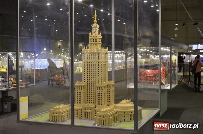 Zdjęcie w galerii na portalu naszraciborz.pl: Tydzień z kulturą w RCK. Wycieczka do krainy Lego w Gliwicach wiadomości z regionu