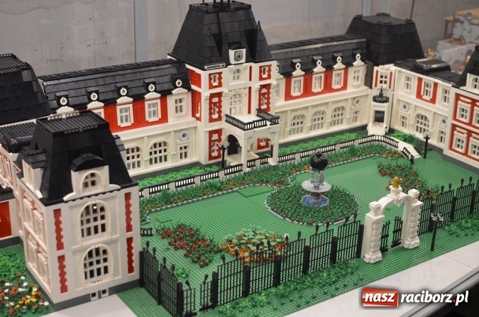Zdjęcie w galerii na portalu naszraciborz.pl: Tydzień z kulturą w RCK. Wycieczka do krainy Lego w Gliwicach wiadomości z regionu