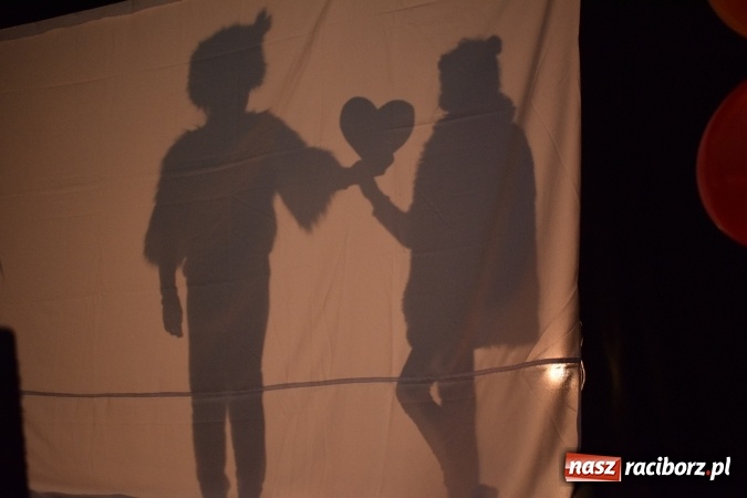 Zdjęcie w galerii na portalu naszraciborz.pl: Bajkowy pierwszy tydzień ferii zimowych w Młodzieżowym Domu Kultury wiadomości z regionu