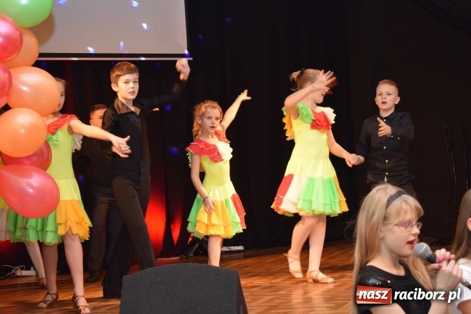 Zdjęcie w galerii na portalu naszraciborz.pl: Bajkowy pierwszy tydzień ferii zimowych w Młodzieżowym Domu Kultury wiadomości z regionu