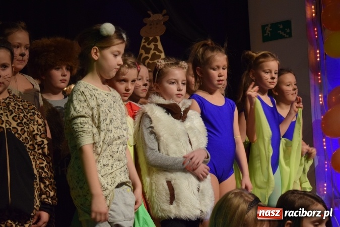 Zdjęcie w galerii na portalu naszraciborz.pl: Bajkowy pierwszy tydzień ferii zimowych w Młodzieżowym Domu Kultury wiadomości z regionu