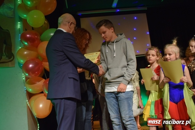 Zdjęcie w galerii na portalu naszraciborz.pl: Bajkowy pierwszy tydzień ferii zimowych w Młodzieżowym Domu Kultury wiadomości z regionu