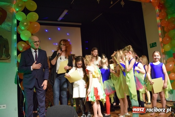 Zdjęcie w galerii na portalu naszraciborz.pl: Bajkowy pierwszy tydzień ferii zimowych w Młodzieżowym Domu Kultury wiadomości z regionu