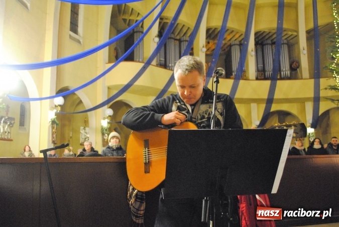 Zdjęcie w galerii na portalu naszraciborz.pl: Koncert i zbiórka na szczytny cel - Kolędowanie dla Kamerunu w kościele NSPJ wiadomości z regionu