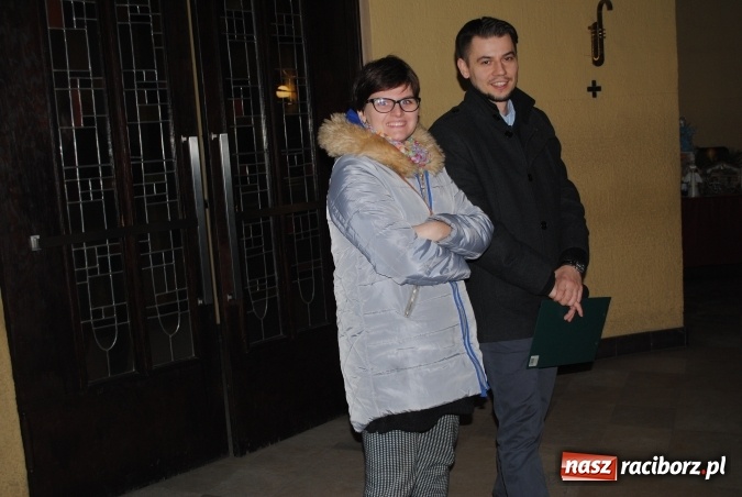 Zdjęcie w galerii na portalu naszraciborz.pl: Koncert i zbiórka na szczytny cel - Kolędowanie dla Kamerunu w kościele NSPJ wiadomości z regionu