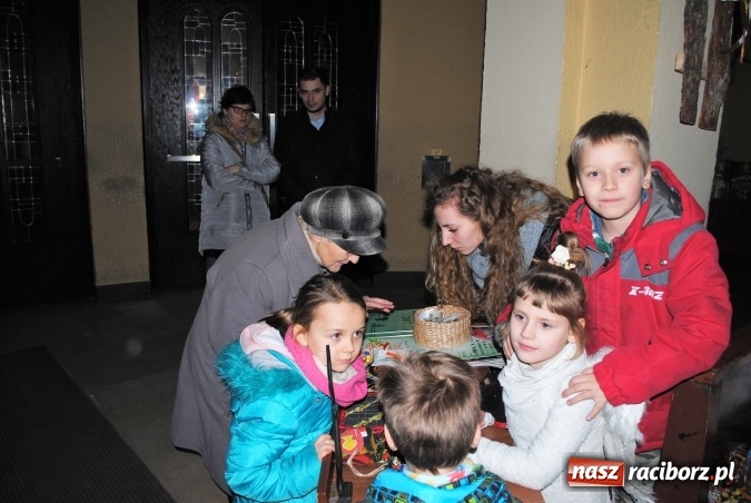 Zdjęcie w galerii na portalu naszraciborz.pl: Koncert i zbiórka na szczytny cel - Kolędowanie dla Kamerunu w kościele NSPJ wiadomości z regionu