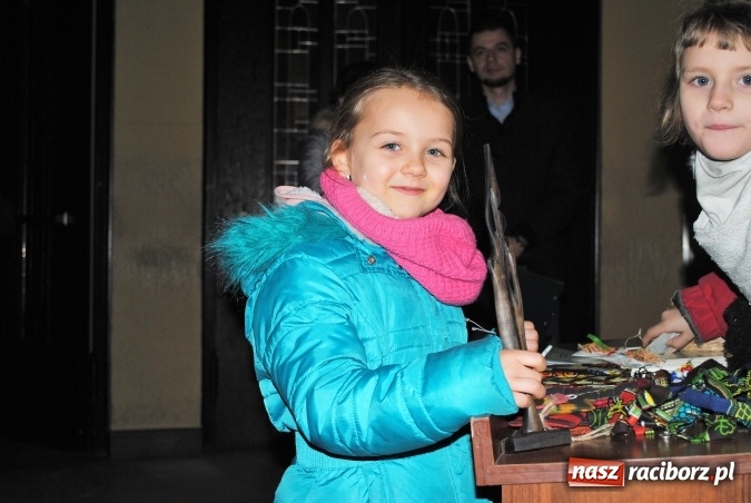 Zdjęcie w galerii na portalu naszraciborz.pl: Koncert i zbiórka na szczytny cel - Kolędowanie dla Kamerunu w kościele NSPJ wiadomości z regionu