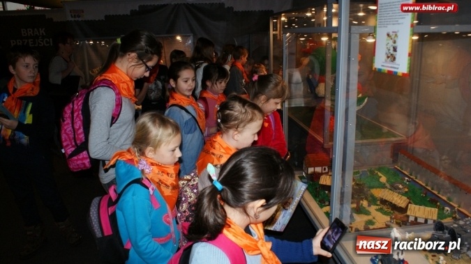 Zdjęcie w galerii na portalu naszraciborz.pl: Uczestnicy Ferii z biblioteką w świecie LEGO  wiadomości z regionu