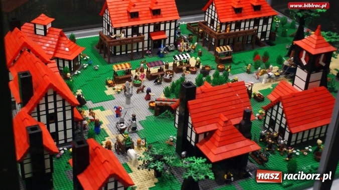 Zdjęcie w galerii na portalu naszraciborz.pl: Uczestnicy Ferii z biblioteką w świecie LEGO  wiadomości z regionu