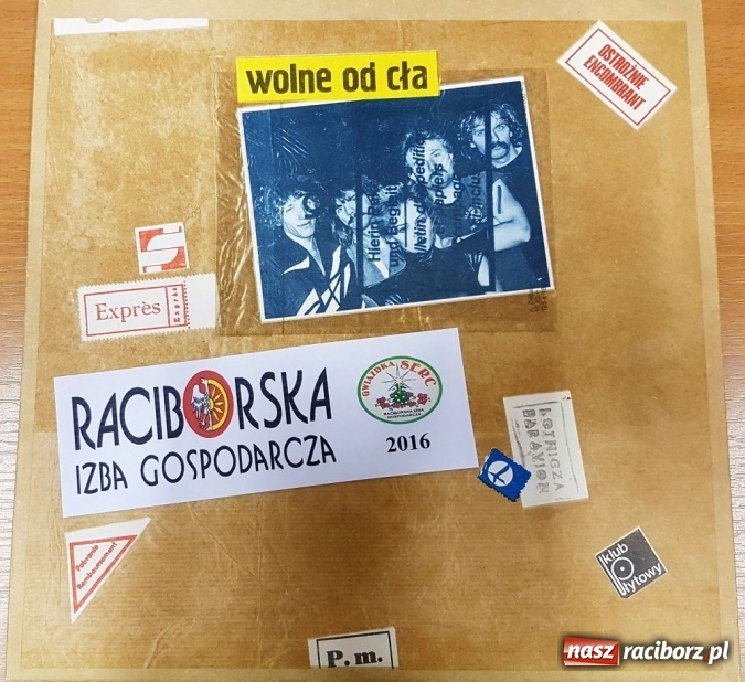 Zdjęcie w galerii na portalu naszraciborz.pl: Charytatywne aukcje - do zdobycia trzepak i cenne płyty wiadomości z regionu