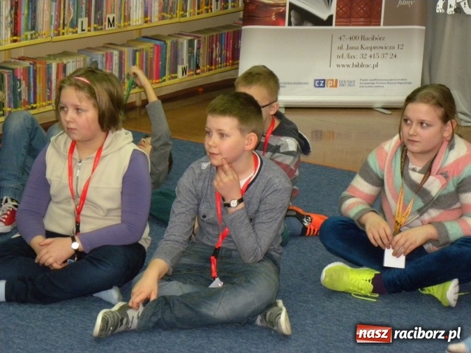 Zdjęcie w galerii na portalu naszraciborz.pl: Ferie z biblioteką: spotkanie z pisarką Beatą Ostrowicką wiadomości z regionu