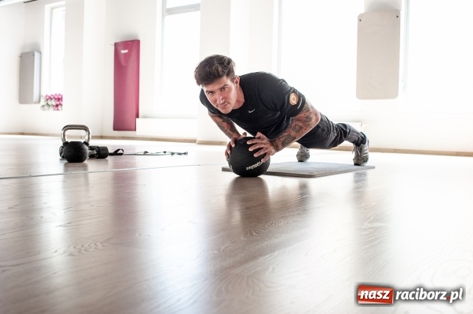 Zdjęcie w galerii na portalu naszraciborz.pl: Trening funkcjonalny – ćwicz efektywnie i bezpiecznie z Pakulec.com wiadomości z regionu