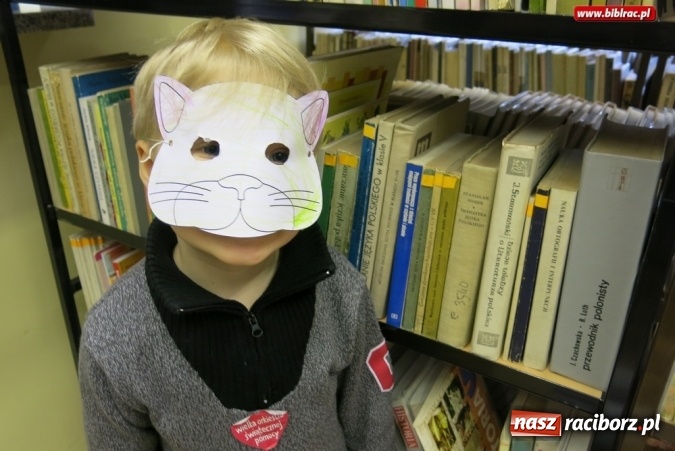 Zdjęcie w galerii na portalu naszraciborz.pl: Baśniowy świat Walta Disneya w filiach bibliotecznych wiadomości z regionu