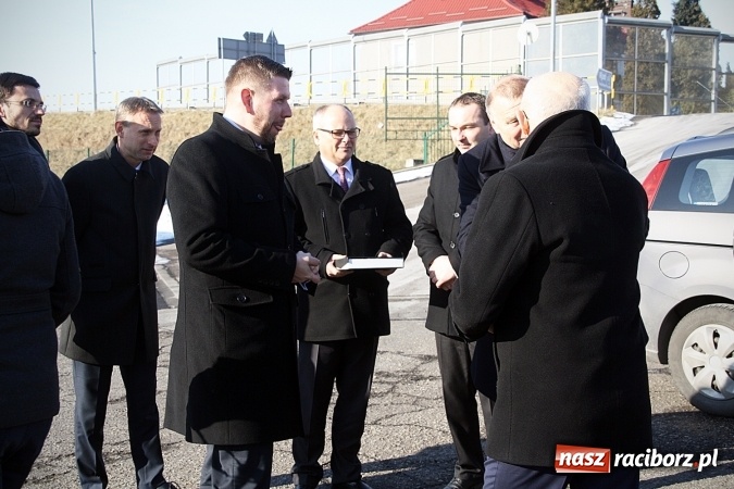 Zdjęcie w galerii na portalu naszraciborz.pl: PKS Racibórz ma dwa nowe autobusy. Gdzie będą jeździć? wiadomości z regionu