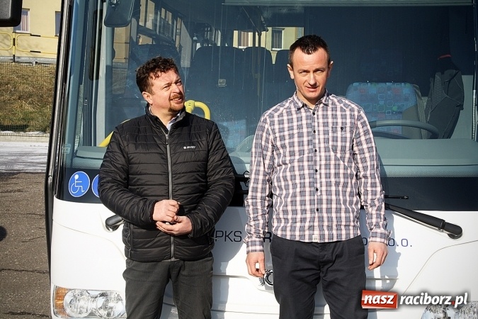 Zdjęcie w galerii na portalu naszraciborz.pl: PKS Racibórz ma dwa nowe autobusy. Gdzie będą jeździć? wiadomości z regionu