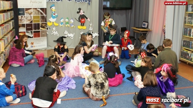 Zdjęcie w galerii na portalu naszraciborz.pl: Niech żyje bal!, czyli finałowe spotkanie w ramach Ferii z biblioteką wiadomości z regionu