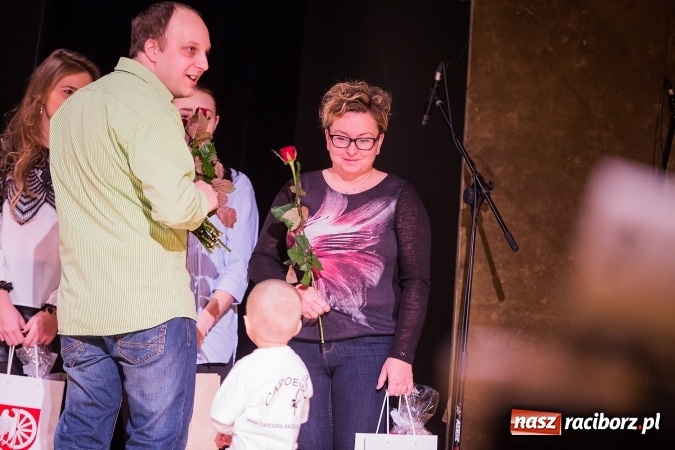 Zdjęcie w galerii na portalu naszraciborz.pl: Gala Szlachetnej Paczki w Raciborskim Centrum Kultury wiadomości z regionu