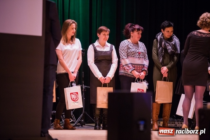 Zdjęcie w galerii na portalu naszraciborz.pl: Gala Szlachetnej Paczki w Raciborskim Centrum Kultury wiadomości z regionu