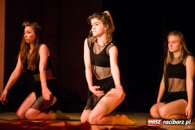 Zdjęcie w galerii na portalu naszraciborz.pl: Gala Szlachetnej Paczki w Raciborskim Centrum Kultury wiadomości z regionu