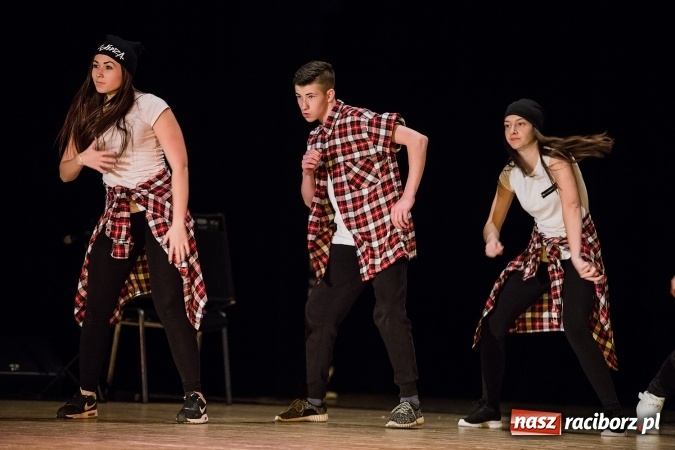 Zdjęcie w galerii na portalu naszraciborz.pl: Gala Szlachetnej Paczki w Raciborskim Centrum Kultury wiadomości z regionu