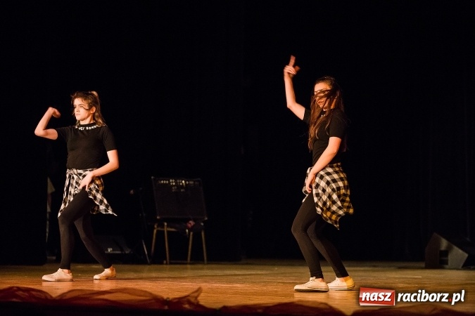 Zdjęcie w galerii na portalu naszraciborz.pl: Gala Szlachetnej Paczki w Raciborskim Centrum Kultury wiadomości z regionu