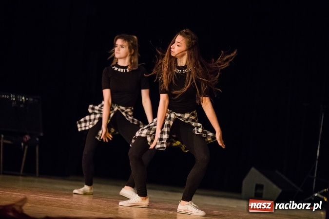 Zdjęcie w galerii na portalu naszraciborz.pl: Gala Szlachetnej Paczki w Raciborskim Centrum Kultury wiadomości z regionu