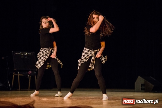 Zdjęcie w galerii na portalu naszraciborz.pl: Gala Szlachetnej Paczki w Raciborskim Centrum Kultury wiadomości z regionu