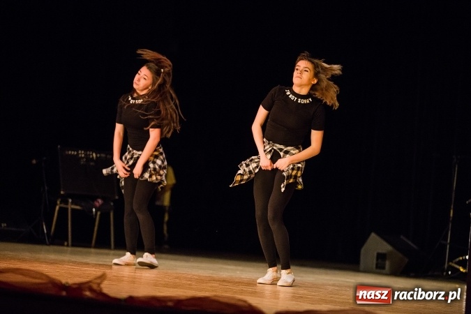 Zdjęcie w galerii na portalu naszraciborz.pl: Gala Szlachetnej Paczki w Raciborskim Centrum Kultury wiadomości z regionu