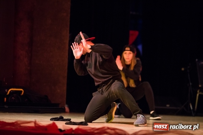 Zdjęcie w galerii na portalu naszraciborz.pl: Gala Szlachetnej Paczki w Raciborskim Centrum Kultury wiadomości z regionu