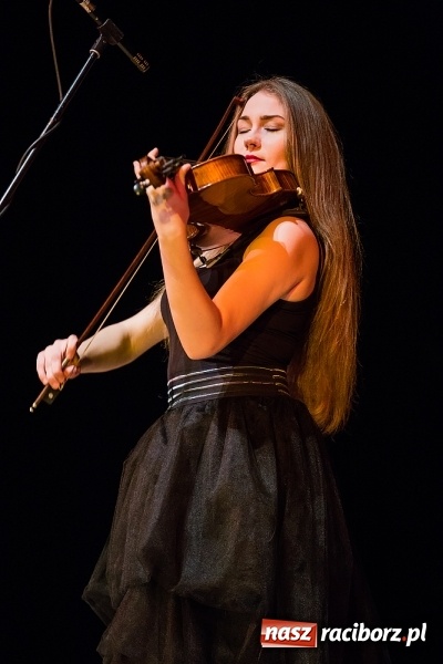 Zdjęcie w galerii na portalu naszraciborz.pl: Gala Szlachetnej Paczki w Raciborskim Centrum Kultury wiadomości z regionu