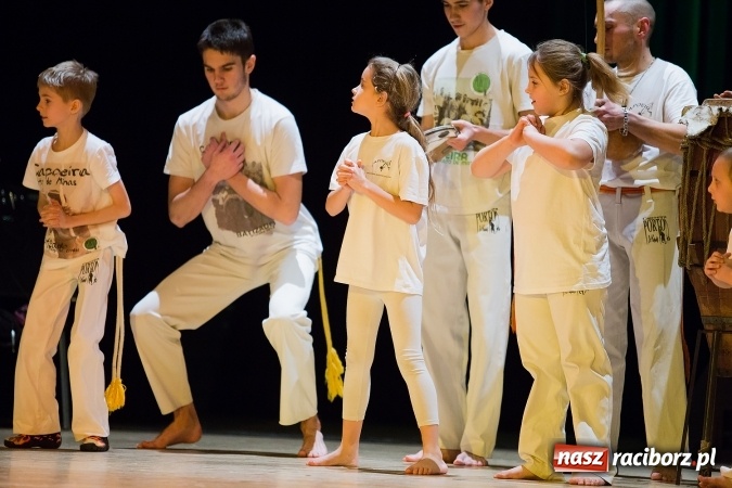 Zdjęcie w galerii na portalu naszraciborz.pl: Gala Szlachetnej Paczki w Raciborskim Centrum Kultury wiadomości z regionu
