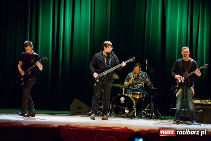 Zdjęcie w galerii na portalu naszraciborz.pl: Gala Szlachetnej Paczki w Raciborskim Centrum Kultury wiadomości z regionu