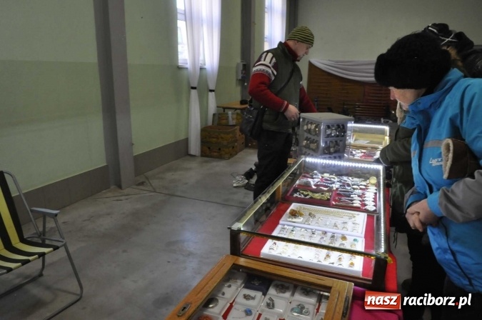 Zdjęcie w galerii na portalu naszraciborz.pl: Ruszył targ staroci w Pietrowicach Wielkich  wiadomości z regionu