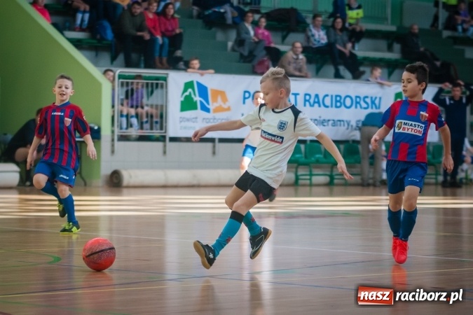 Zdjęcie w galerii na portalu naszraciborz.pl: I Charytatywny Turniej Halowej Piłki Nożnej za nami. Raciborska Unia druga wiadomości z regionu