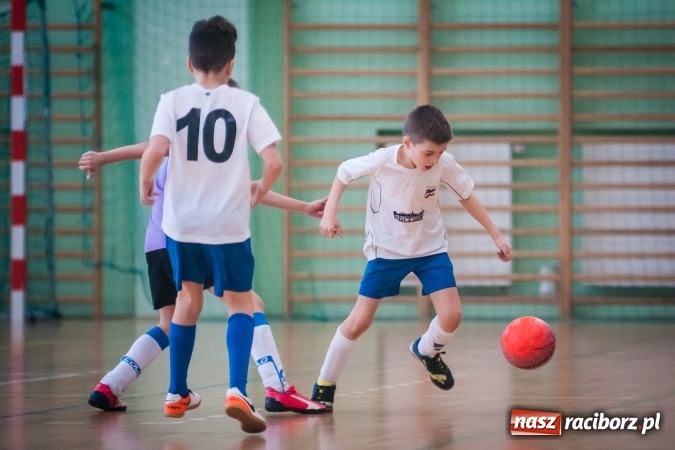 Zdjęcie w galerii na portalu naszraciborz.pl: I Charytatywny Turniej Halowej Piłki Nożnej za nami. Raciborska Unia druga wiadomości z regionu