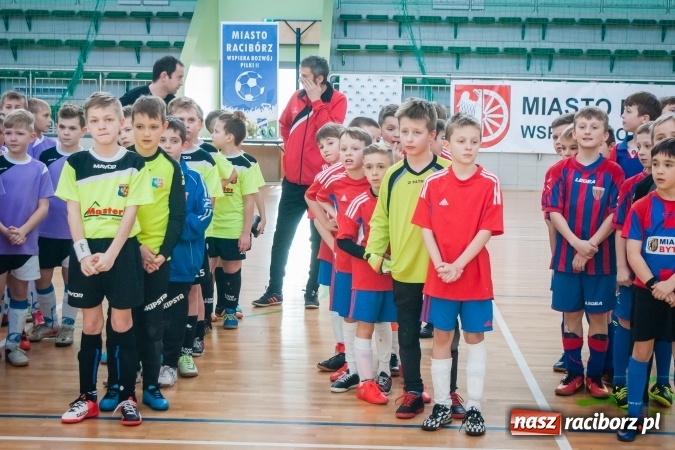 Zdjęcie w galerii na portalu naszraciborz.pl: I Charytatywny Turniej Halowej Piłki Nożnej za nami. Raciborska Unia druga wiadomości z regionu