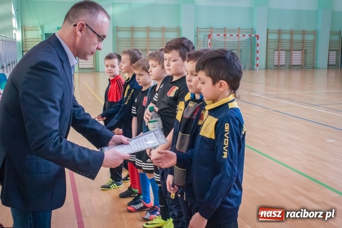 Zdjęcie w galerii na portalu naszraciborz.pl: I Charytatywny Turniej Halowej Piłki Nożnej za nami. Raciborska Unia druga wiadomości z regionu