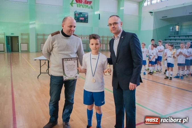 Zdjęcie w galerii na portalu naszraciborz.pl: I Charytatywny Turniej Halowej Piłki Nożnej za nami. Raciborska Unia druga wiadomości z regionu