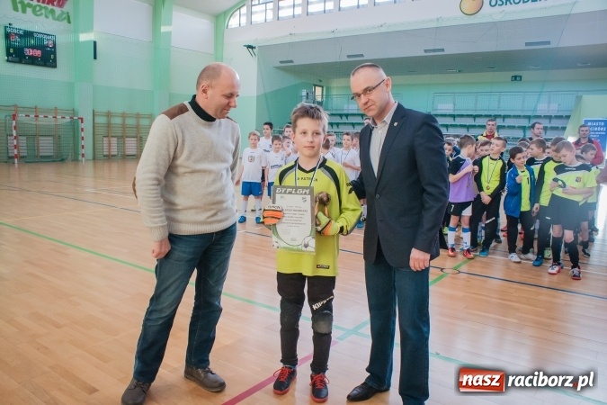 Zdjęcie w galerii na portalu naszraciborz.pl: I Charytatywny Turniej Halowej Piłki Nożnej za nami. Raciborska Unia druga wiadomości z regionu