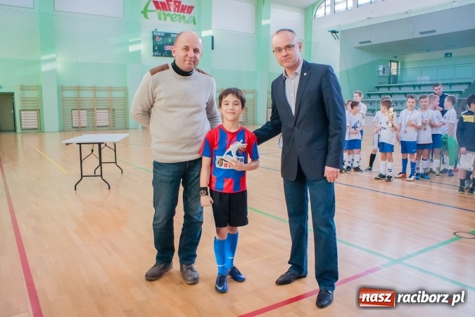 Zdjęcie w galerii na portalu naszraciborz.pl: I Charytatywny Turniej Halowej Piłki Nożnej za nami. Raciborska Unia druga wiadomości z regionu