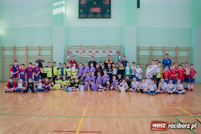 Zdjęcie w galerii na portalu naszraciborz.pl: I Charytatywny Turniej Halowej Piłki Nożnej za nami. Raciborska Unia druga wiadomości z regionu