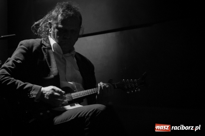 Zdjęcie w galerii na portalu naszraciborz.pl: Brzdąc i Czerwie - nieme kino i prawdziwa muzyka  wiadomości z regionu