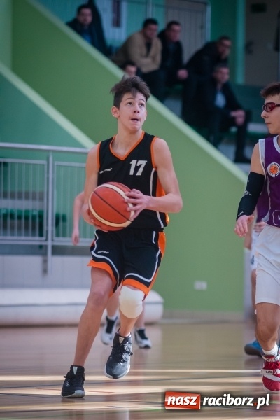 Zdjęcie w galerii na portalu naszraciborz.pl: Nieudana niedziela młodych koszykarzy Ofensywy wiadomości z regionu