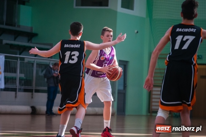 Zdjęcie w galerii na portalu naszraciborz.pl: Nieudana niedziela młodych koszykarzy Ofensywy wiadomości z regionu