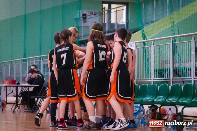 Zdjęcie w galerii na portalu naszraciborz.pl: Nieudana niedziela młodych koszykarzy Ofensywy wiadomości z regionu